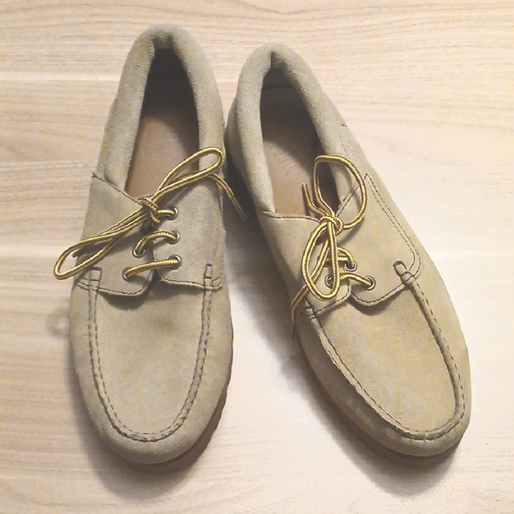 Frye "Hudson" Campmoc Lug Desert Loafer  in Size 10.5D